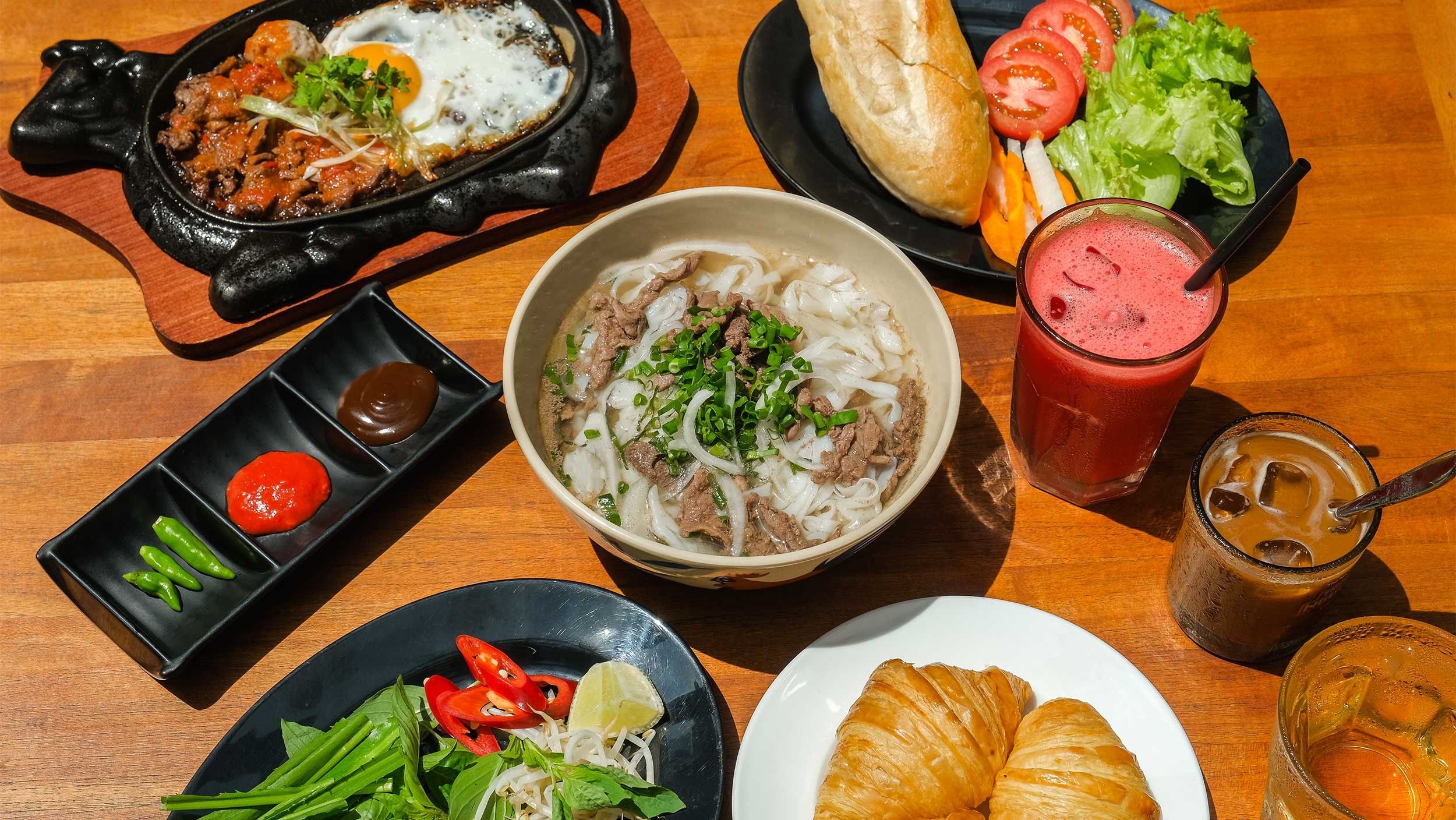 Bữa Sáng tại Alma Lounge